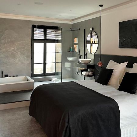 Ennea - Jacuzzi & Luxury Suites (Adults Only) Perpignan Kültér fotó