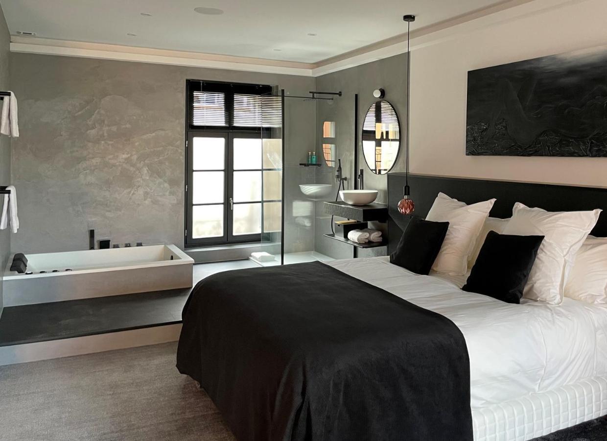 Ennea - Jacuzzi & Luxury Suites (Adults Only) Perpignan Kültér fotó